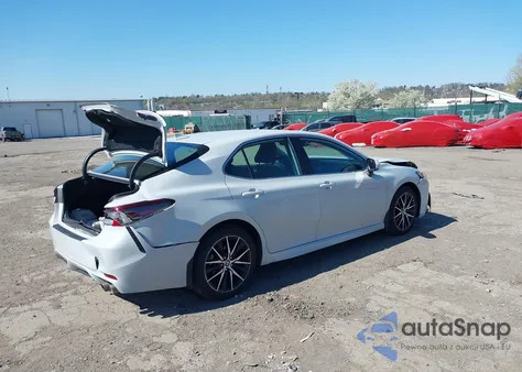 2023 Toyota Camry Se Awd z USA, uszkodzony, nr VIN 4T1T11BK4PU102236